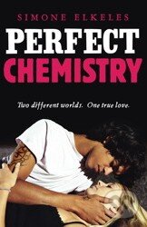 Kniha: Perfect Chemistry (Simone Elkeles). Simon & Schuster, 2010 Kniha: Perfect Chemistry (Simone Elkeles). Simon & Schuster, 2010