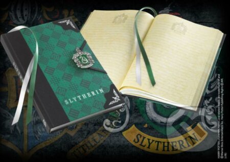 Harry Potter: Zápisník - Slizolin (Noble Collection). Noble Collection, 2021 Harry Potter: Zápisník - Slizolin (Noble Collection). Noble Collection, 2021