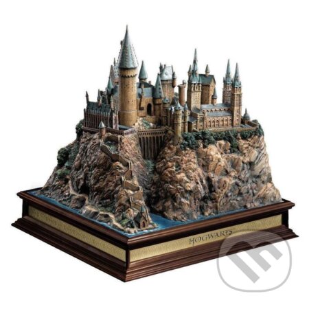 Harry Potter - Model Rokfort (Dioráma) (Noble Collection). Noble Collection, 2022 Harry Potter - Model Rokfort (Dioráma) (Noble Collection). Noble Collection, 2022