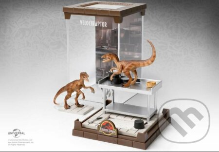 Jurský park: Magical creatures - Velociraptor (Noble Collection). Noble Collection, 2022 Jurský park: Magical creatures - Velociraptor (Noble Collection). Noble Collection, 2022