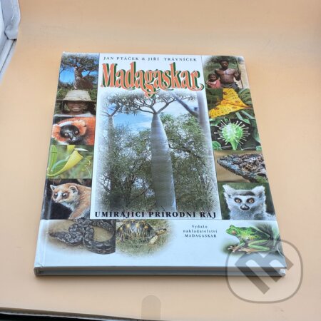 Kniha: Madagaskar : umírající přírodní ráj (Jan Ptáček a Jiří Trávníček). Madagaskar, 1997 Kniha: Madagaskar : umírající přírodní ráj (Jan Ptáček a Jiří Trávníček). Madagaskar, 1997