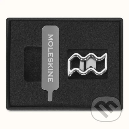 Moleskine - ozdoba na zápisník - znamenie zverokruhu Vodnár (Moleskine). Moleskine Moleskine - ozdoba na zápisník - znamenie zverokruhu Vodnár (Moleskine). Moleskine