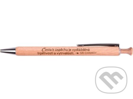 Dřevěná propiska "Cesta k úspěchu je vydlážděná trpělivostí a vytrvalostí" (Sri Chinmoy). Madal Bal, 2025 Dřevěná propiska "Cesta k úspěchu je vydlážděná trpělivostí a vytrvalostí" (Sri Chinmoy). Madal Bal, 2025