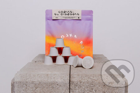 Kávy a čaje: Comité: El Diamante, kávové kapsule (Spojka roastery). Spojka roastery, 2025 Kávy a čaje: Comité: El Diamante, kávové kapsule (Spojka roastery). Spojka roastery, 2025