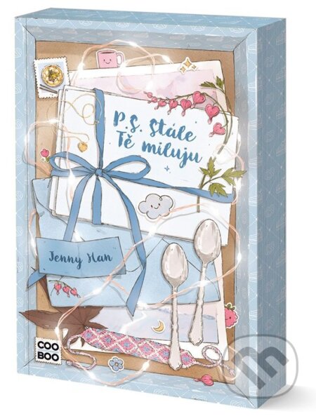 Kniha: P. S. Stále Tě miluju (Jenny Han). CooBoo CZ, 2026 Kniha: P. S. Stále Tě miluju (Jenny Han). CooBoo CZ, 2026