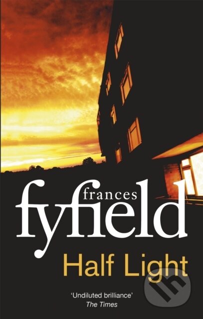 Kniha: Half Light (Frances Fyfield). Sphere, 2018 Kniha: Half Light (Frances Fyfield). Sphere, 2018