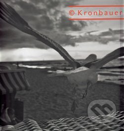 Kniha: Viktor Kronbauer - Divadelní fotografie / Theatre Photography (Denisa Šťastná a Viktor Kronbauer). Divadelní ústav, 2017 Kniha: Viktor Kronbauer - Divadelní fotografie / Theatre Photography (Denisa Šťastná a Viktor Kronbauer). Divadelní ústav, 2017