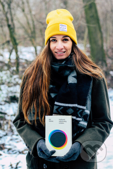 Martinus čiapka "Hlava plná príbehov" (Martinus). Martinus, 2020 Martinus čiapka "Hlava plná príbehov" (Martinus). Martinus, 2020