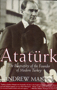 Kniha: Atatürk (Andrew Mango). Hodder and Stoughton, 2003 Kniha: Atatürk (Andrew Mango). Hodder and Stoughton, 2003
