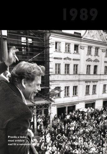 Kniha: Jaké to tenkrát bylo aneb Co se stalo v roce, kdy jste se narodili 1989 (Autorský kolektiv). Krásná paní, 2021 Kniha: Jaké to tenkrát bylo aneb Co se stalo v roce, kdy jste se narodili 1989 (Autorský kolektiv). Krásná paní, 2021
