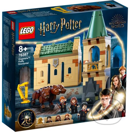 LEGO® Harry Potter™ 76387 Rokfort: Stretnutie s Chlpáčikom (LEGO). LEGO, 2021 LEGO® Harry Potter™ 76387 Rokfort: Stretnutie s Chlpáčikom (LEGO). LEGO, 2021