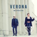 Hudební CD: Verona: Meziprostor (Universal Music). Universal Music, 2014 Hudební CD: Verona: Meziprostor (Universal Music). Universal Music, 2014