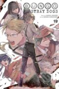 Kniha: Bungo Stray Dogs 19 (Kafka Asagiri). Yen Press, 2021 Kniha: Bungo Stray Dogs 19 (Kafka Asagiri). Yen Press, 2021