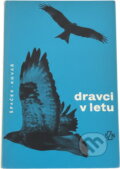 Kniha: Dravci v letu (Miroslav Špaček). , 1967 Kniha: Dravci v letu (Miroslav Špaček). , 1967