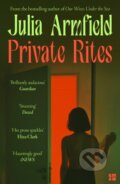 Kniha: Private Rites (Julia Armfield). Fourth Estate, 2025 Kniha: Private Rites (Julia Armfield). Fourth Estate, 2025