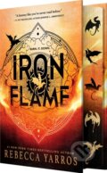 Kniha: Iron Flame (Rebecca Yarros). Entangled Publishing, 2025 Kniha: Iron Flame (Rebecca Yarros). Entangled Publishing, 2025
