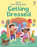 Kniha: First Sticker Book Getting Dressed (Jessica Greenwell). Usborne, 2026 Kniha: First Sticker Book Getting Dressed (Jessica Greenwell). Usborne, 2026