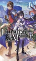 Kniha: Unnamed Memory, Vol. 4 (light novel) (Chibi Chibi, Sarah Tangney a Kuji Furumiya). Yen Press, 2022 Kniha: Unnamed Memory, Vol. 4 (light novel) (Chibi Chibi, Sarah Tangney a Kuji Furumiya). Yen Press, 2022
