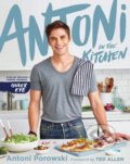 Kniha: Antoni in the Kitchen (Antoni Porowski). Bluebird Books, 2019 Kniha: Antoni in the Kitchen (Antoni Porowski). Bluebird Books, 2019