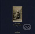 Kniha: Diving for Pearls (Glenn O'Brien a Nan Goldin). Steidl Verlag, 2016 Kniha: Diving for Pearls (Glenn O'Brien a Nan Goldin). Steidl Verlag, 2016