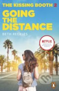 Kniha: The Kissing Booth 2: Going the Distance (Beth Reekles). Penguin Books, 2020 Kniha: The Kissing Booth 2: Going the Distance (Beth Reekles). Penguin Books, 2020