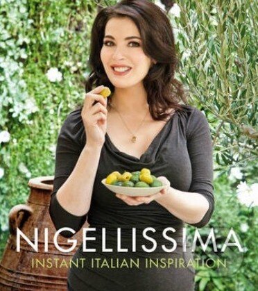 Kniha: Nigellissima (Nigella Lawson). Chatto and Windus, 2013 Kniha: Nigellissima (Nigella Lawson). Chatto and Windus, 2013