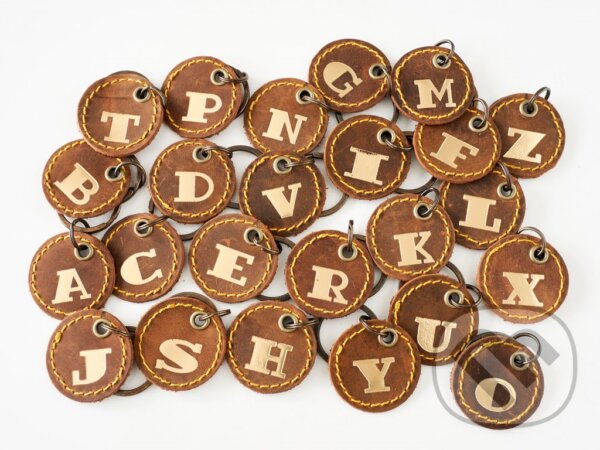 Klíčenka s písmenem hnědá - D (Macoli Hand Made). Macoli Hand Made Klíčenka s písmenem hnědá - D (Macoli Hand Made). Macoli Hand Made