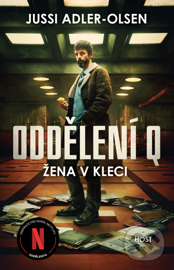 Kniha: Žena v kleci (filmová obálka) (Jussi Adler-Olsen). Host, 2025 Kniha: Žena v kleci (filmová obálka) (Jussi Adler-Olsen). Host, 2025