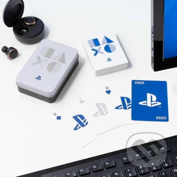 Společenská hra: Hracie karty Playstation 5 (Trigo). Trigo, 2021 Společenská hra: Hracie karty Playstation 5 (Trigo). Trigo, 2021