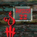 Hrdza: 22