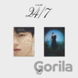 L:  24/7 / Random Photobook edition