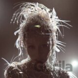 Miley Cyrus: Something Beautiful