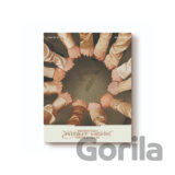 Seventeen:  Seventeen World Tour / BOOK + DIGITAL CODE + MERCH edition