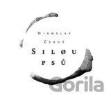 Silou psů