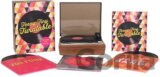 Teeny-Tiny Turntable: Includes 3 Mini-LPs to Play!
