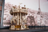 Carousel / Kolotoč