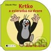 Krtko a zvieratká na dvore