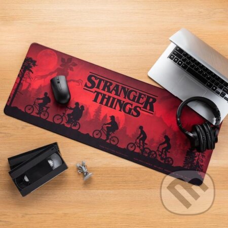 Stranger Things Arcade Logo Herní podložka, EPEE, 2022