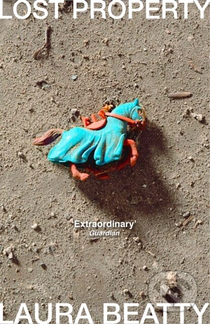 Kniha: Lost Property (Laura Beatty). Atlantic Books, 2020