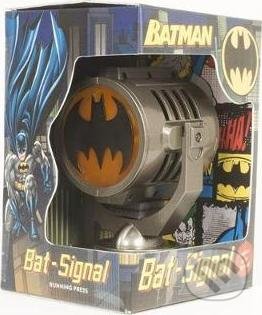 Batman: Metal Die-Cast Bat-Signal - Matthew K. Manning, Running, 2017