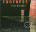 Kniha: Fortress (Petra Růžičková). Kant, 2003