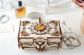 Puzzle: Amber box – šperkovnica (UGEARS). UGEARS, 2022