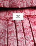 Kniha: Dior and Roses (Eric Pujalet-Plaa a Vincent Leret). Rizzoli Universe, 2021