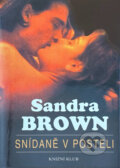 Kniha: Snídaně v posteli (Sandra Brown). Knižní klub, 1998