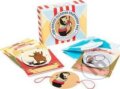 Circus Illusion Stationery Box (Melvyn Evans). Thames & Hudson, 2015