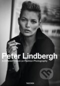 A Different Vision on Fashion Photography - Peter Lindbergh, Thierry-Maxime Loriot, 2016