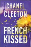 Kniha: French Kissed (Cleeton Chanel). , 2024