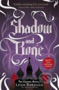 Kniha: The Shadow and Bone (Leigh Bardugo). , 2014