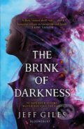 Kniha: The Brink of Darkness (Jeff Giles). Bloomsbury, 2018