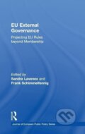 Kniha: EU External Governance (Sandra Lavenex). Routledge, 2010